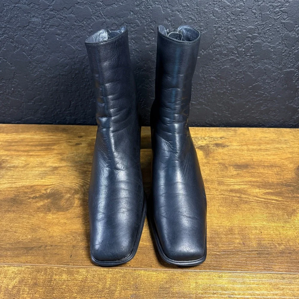 Stuart Weitzman Black Leather Square-Toe Ankle Boots